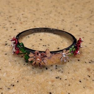 Sale NWOT Betsey Johnson Metallic Pink Green Rhinestone Pearl Bracelet